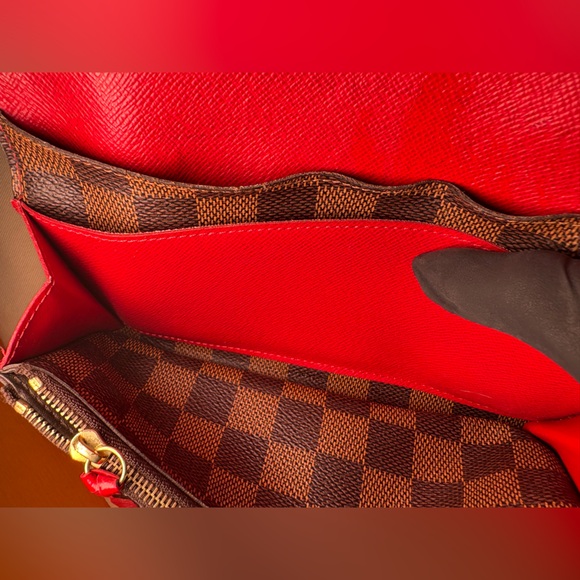 Louis Vuitton — Damier Ebene Emilie Wallet ❣️ AUTHENTIC/EUC✨ - Picture 8 of 16